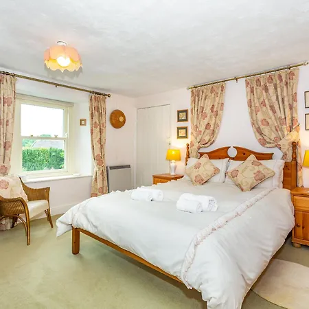 Corner House Semesterbostad *